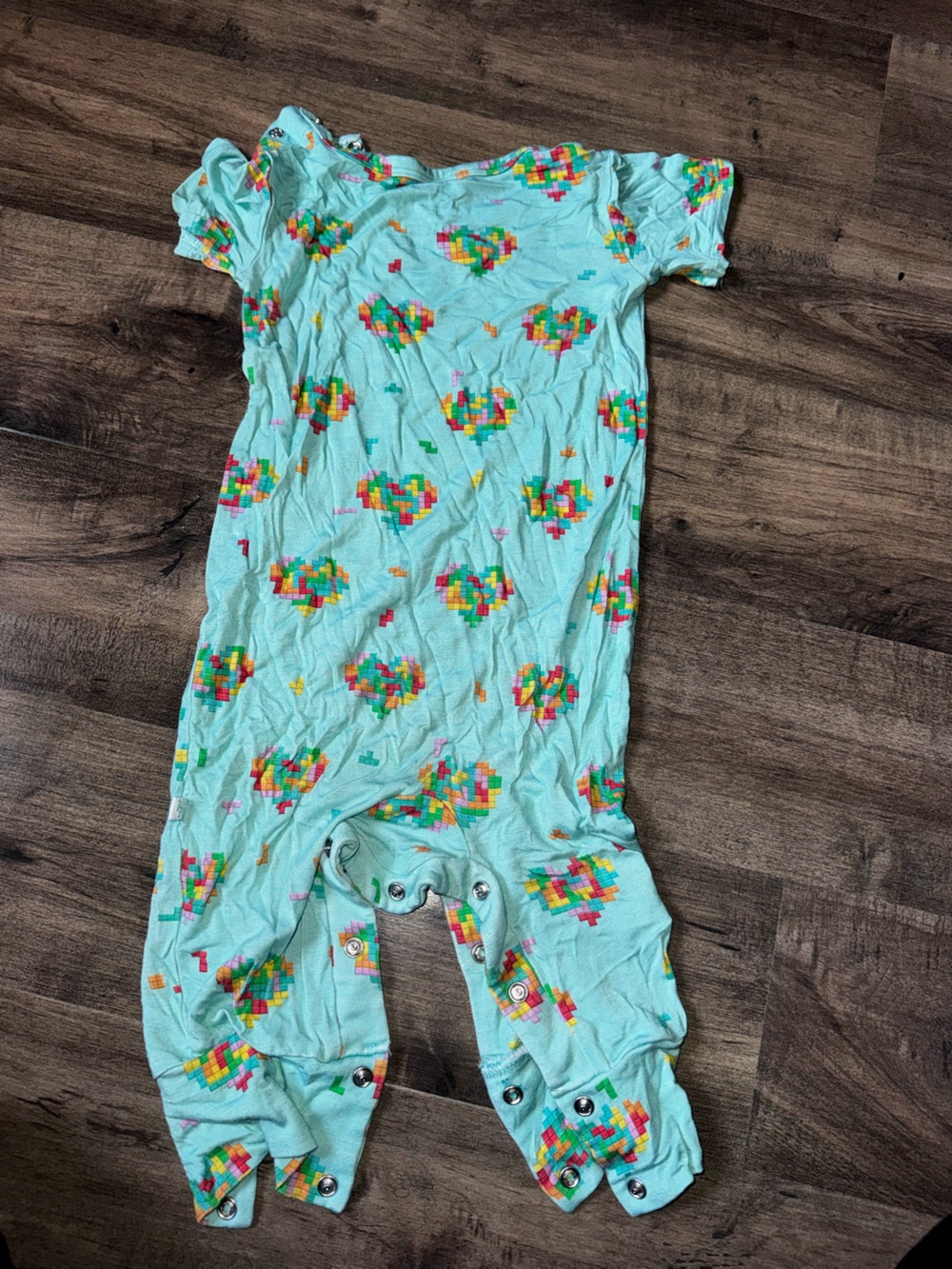Posh Peanut 18-24M Gamer Pixel Rainbow Hearts Romper Bamboo Retired